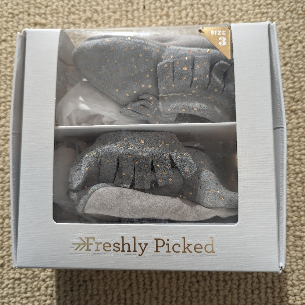 Freshly Picked Size 3 Moccasins